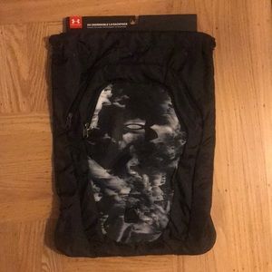 Under Armour drawstring camouflage backpack bag